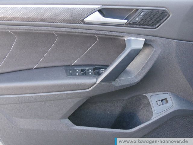 Volkswagen Tiguan 2.0 TDI DSG R-Line Pano IQ.LIGHT Navi ACC