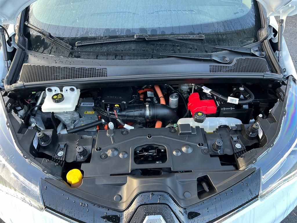 Renault ZOE Experience Z.E. 50 - Samsaru's Car Outlet