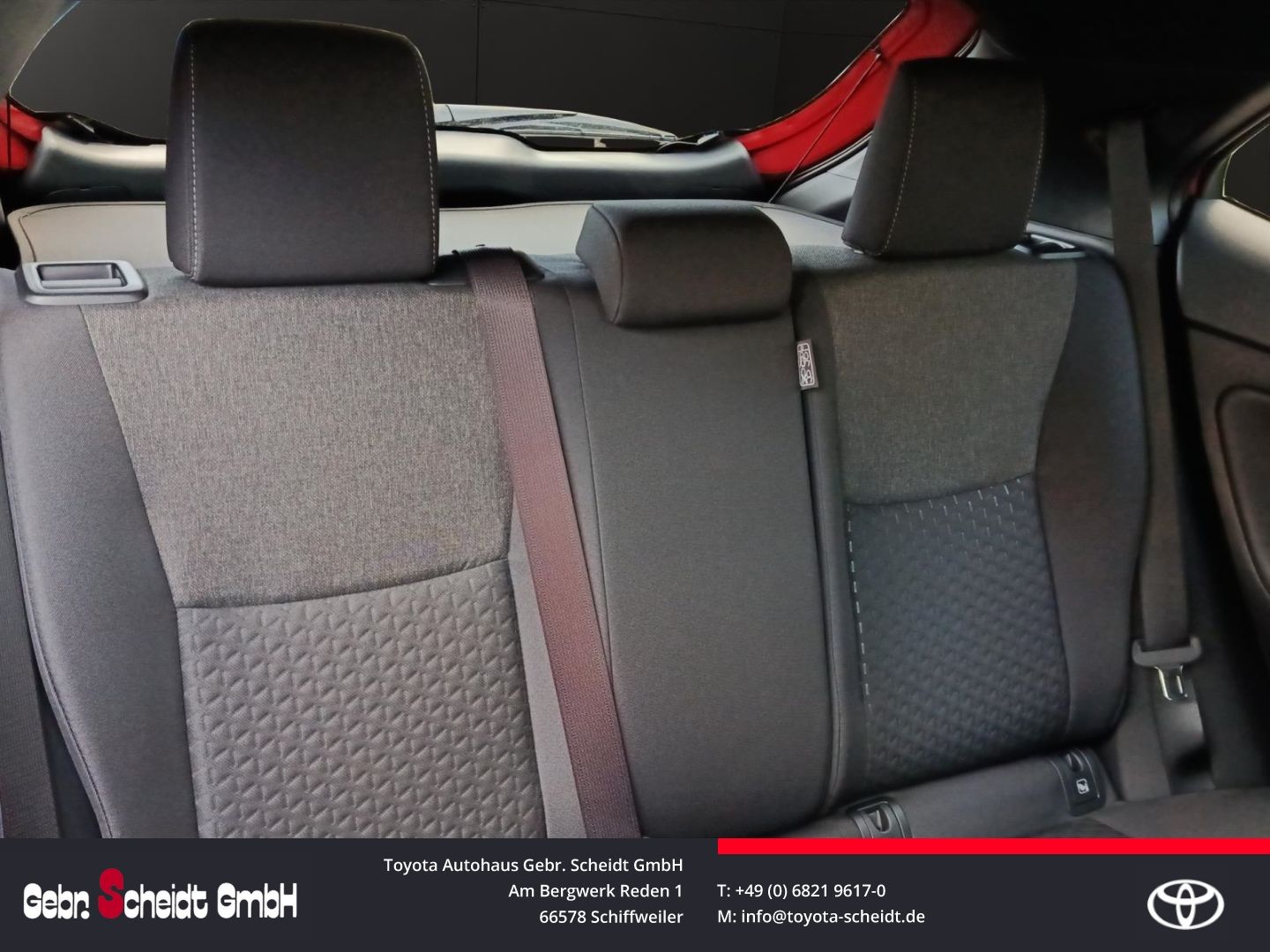 Toyota Yaris Cross Hybrid Teamplayer Totwinkelassistent