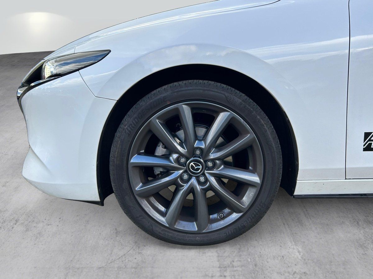 Mazda 3 2.5L e-SKYACTIV G 140ps