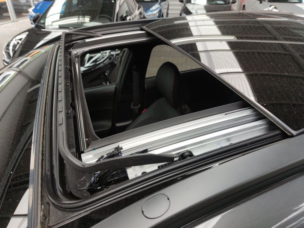 Hyundai KONA N Line 1.6 T-GDI - Samsaru's Car Outlet