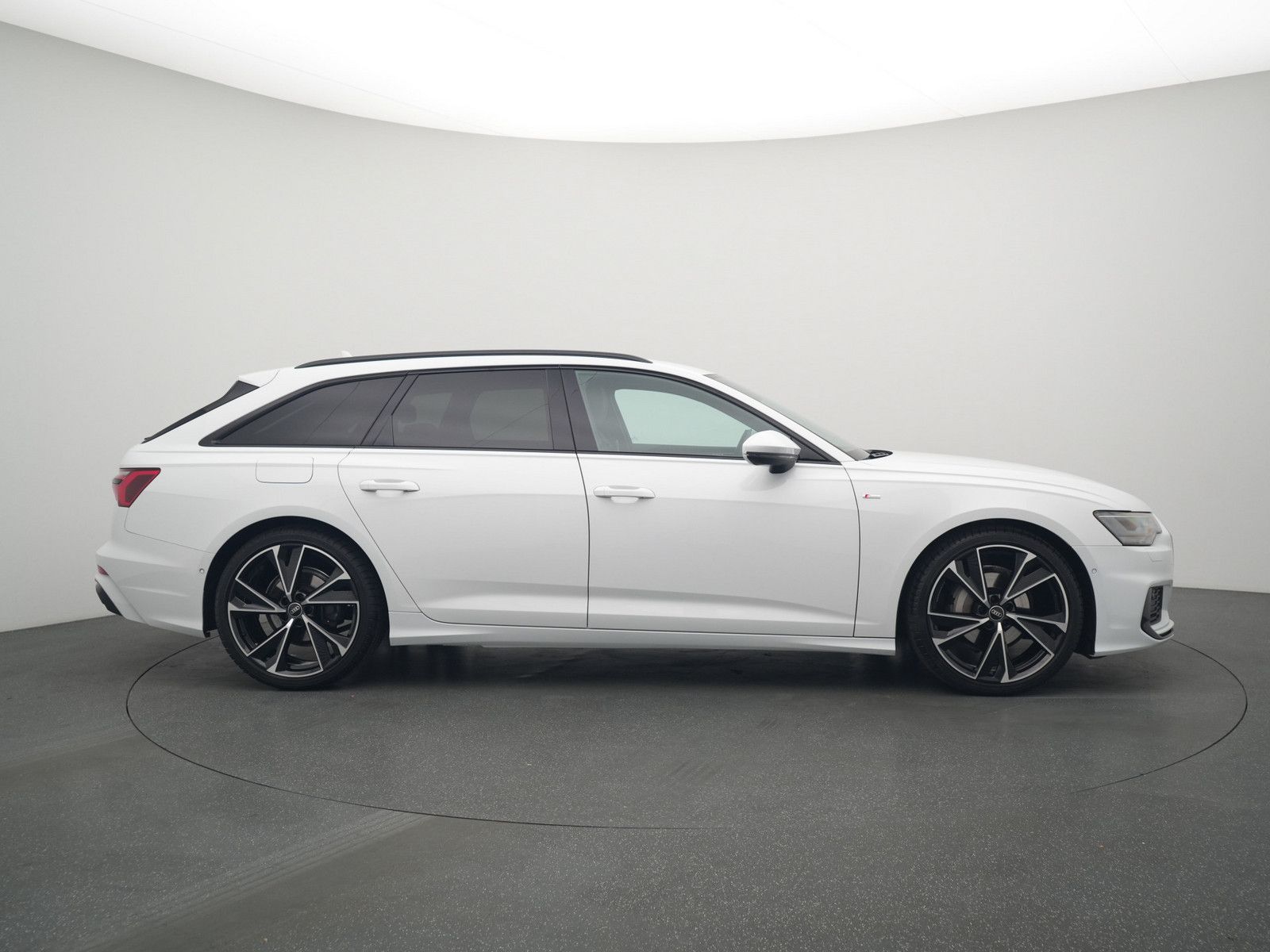 Audi A6 Avant S line - Samsaru's Car Outlet