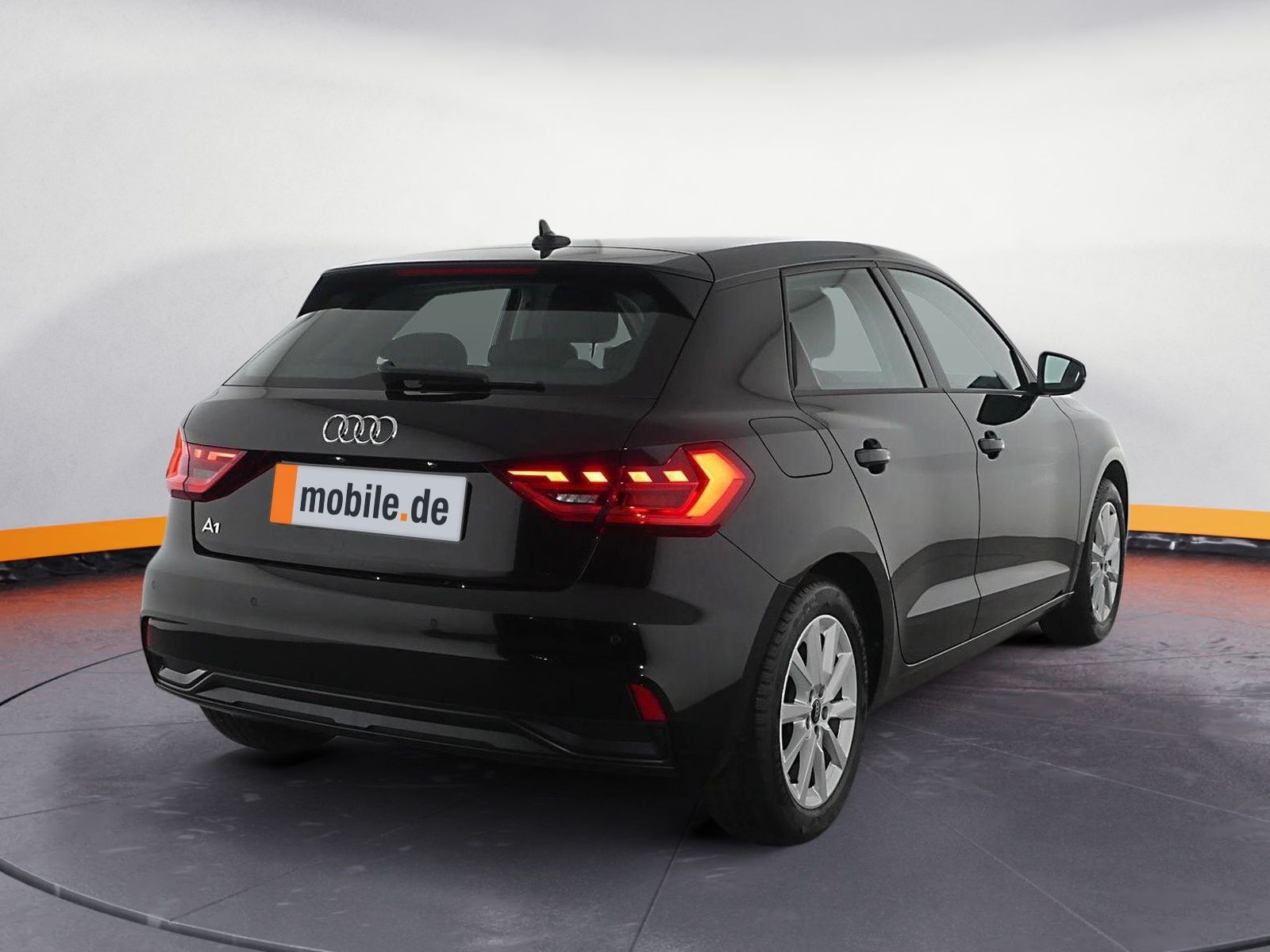 Audi A1 Sportback 25 TFSI Advanced - Samsaru's Car Outlet