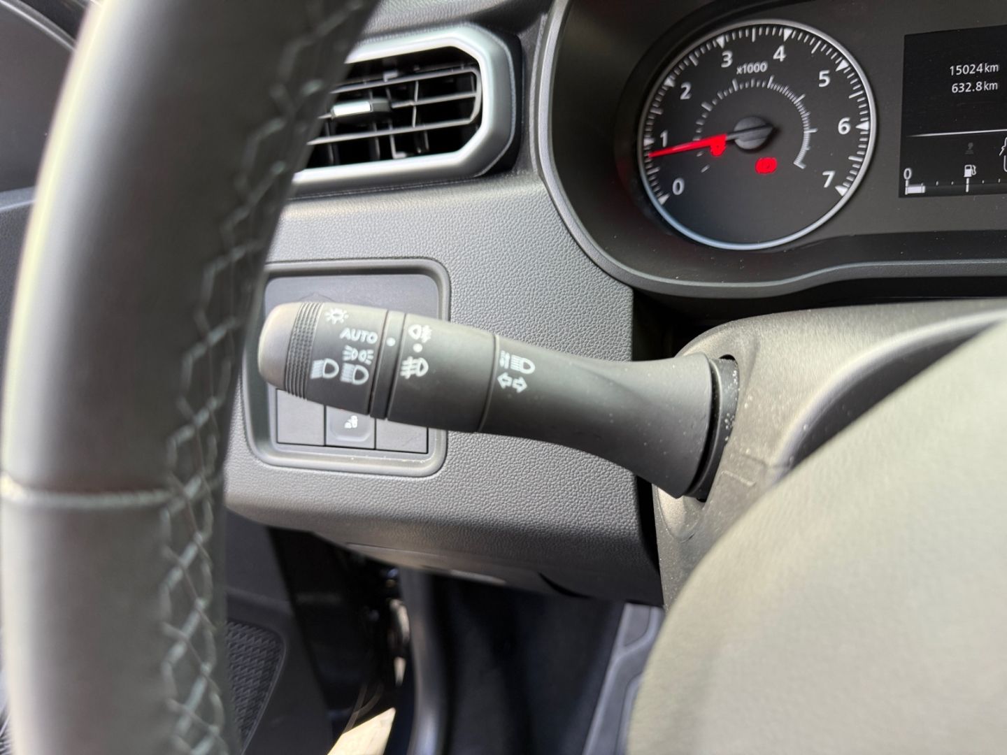 Dacia Duster TCe 130 2WD Journey - Samsaru's Car Outlet