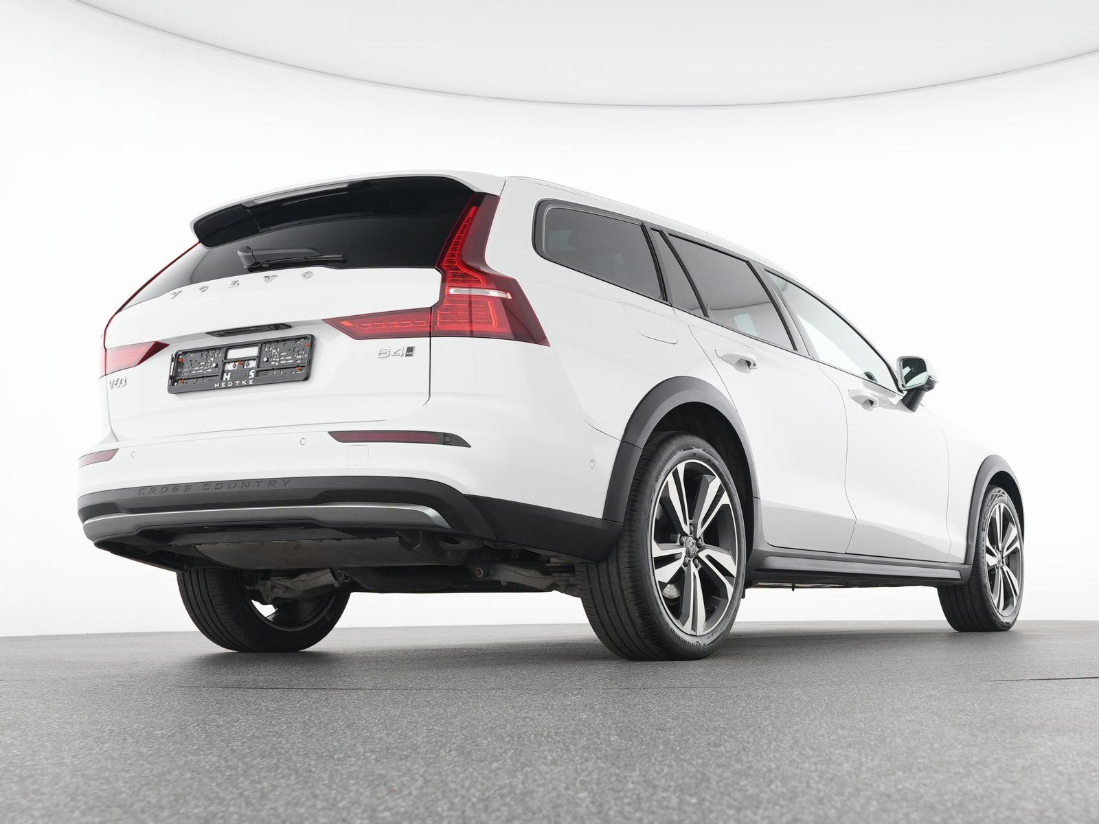 Volvo V60 CC B4 AWD Ultimate SONDERFINANZIERUG 1,99%*