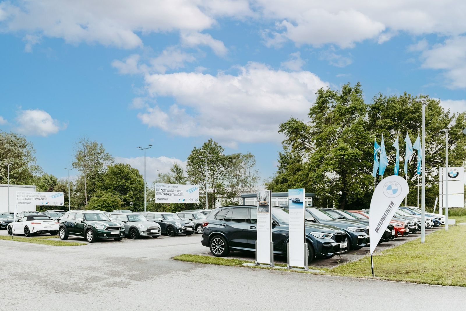 BMW X1 xDrive20d xLine - Samsaru's Car Outlet