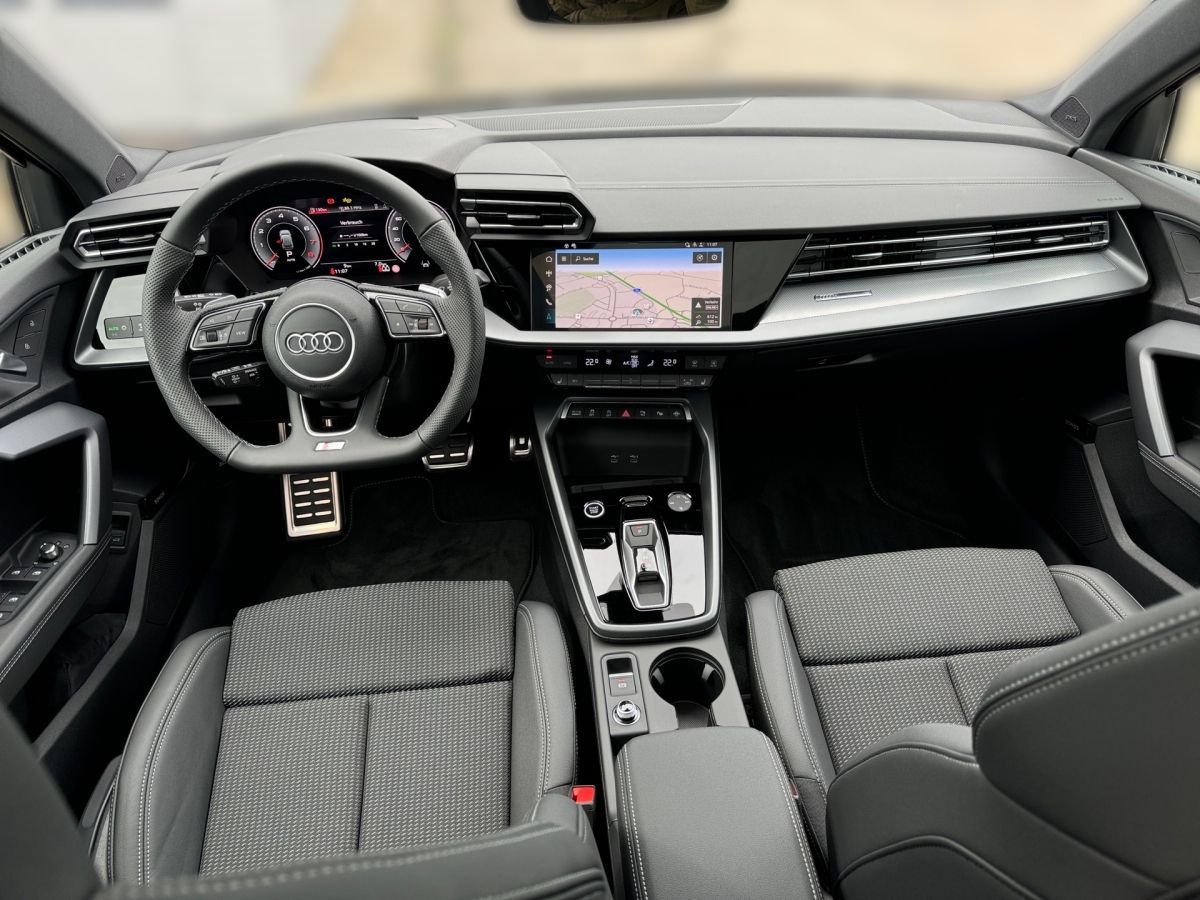 Audi A3 Sportback 35 TFSI S line - Samsaru's Car Outlet