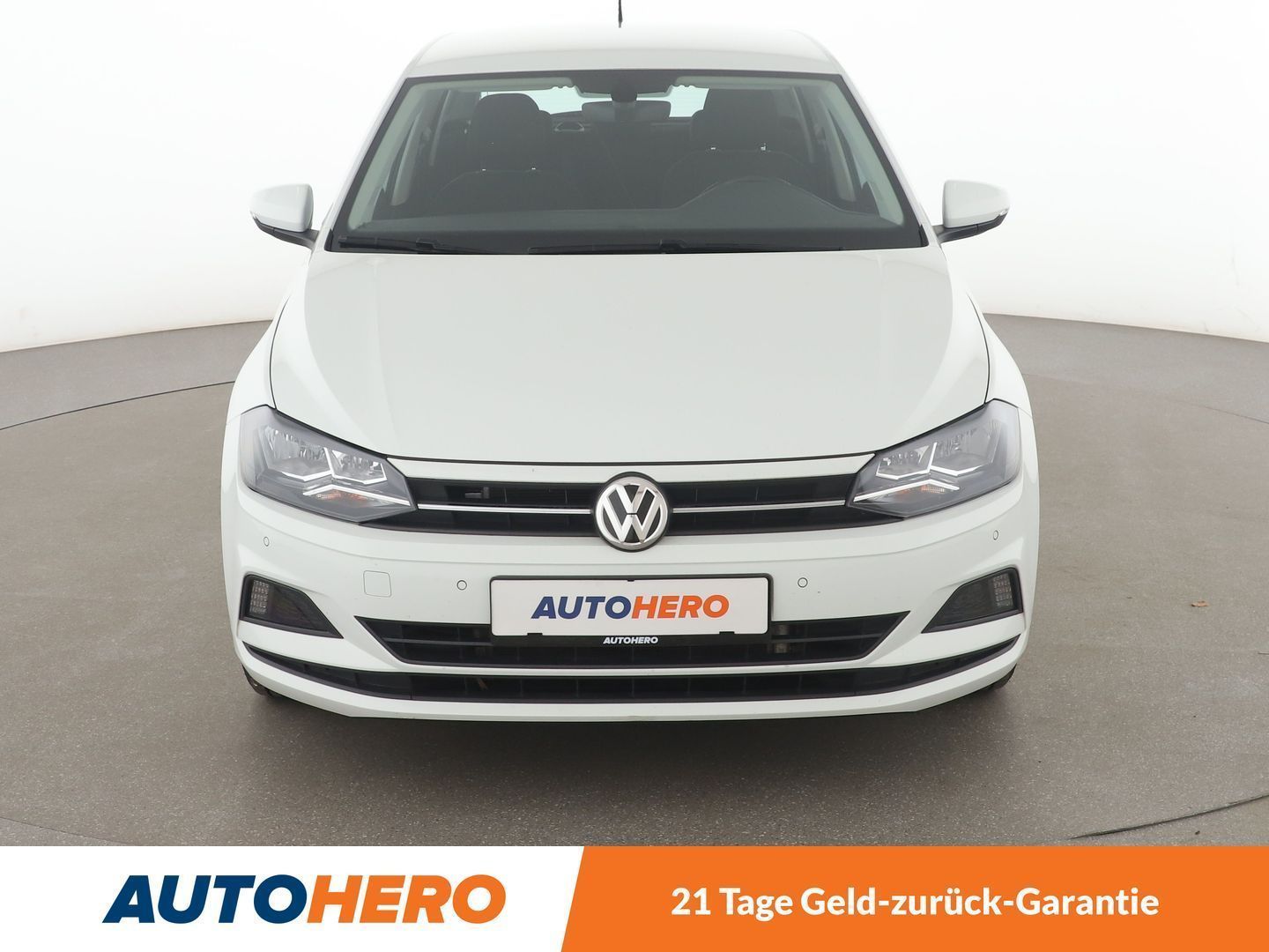 Volkswagen Polo 1.0 TSI Comfortline - Samsaru's Car Outlet