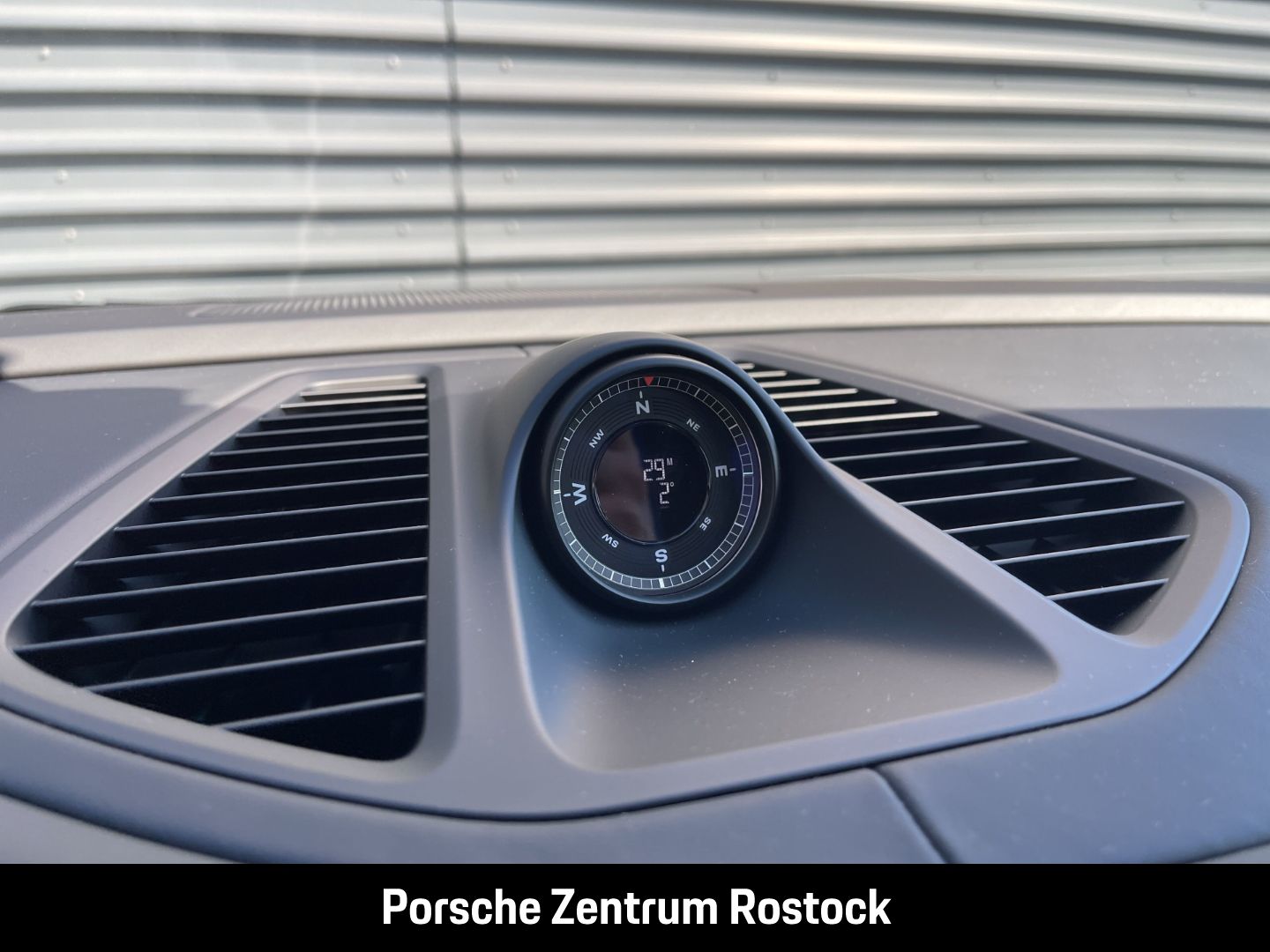 Porsche Macan InnoDrive BOSE Luftfederung 21-Zoll