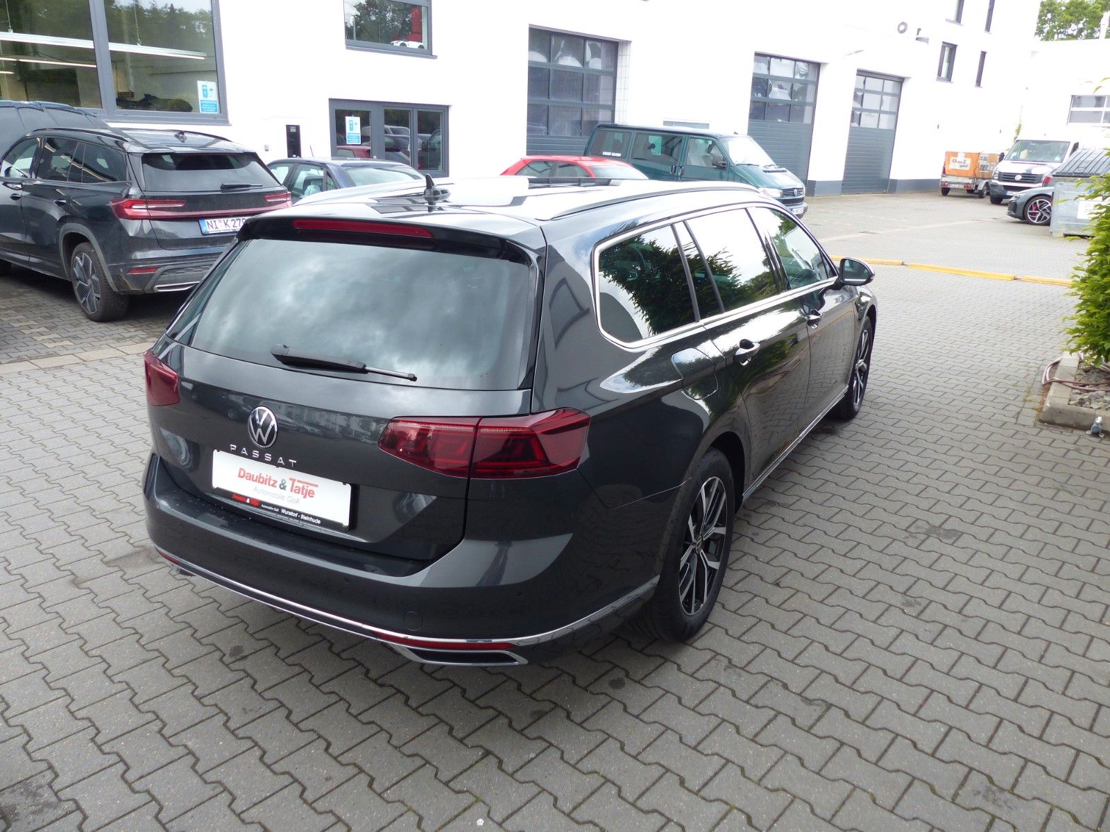 Volkswagen Passat Variant Elegance 2.0 TDI,Pano,AHK,Matrix