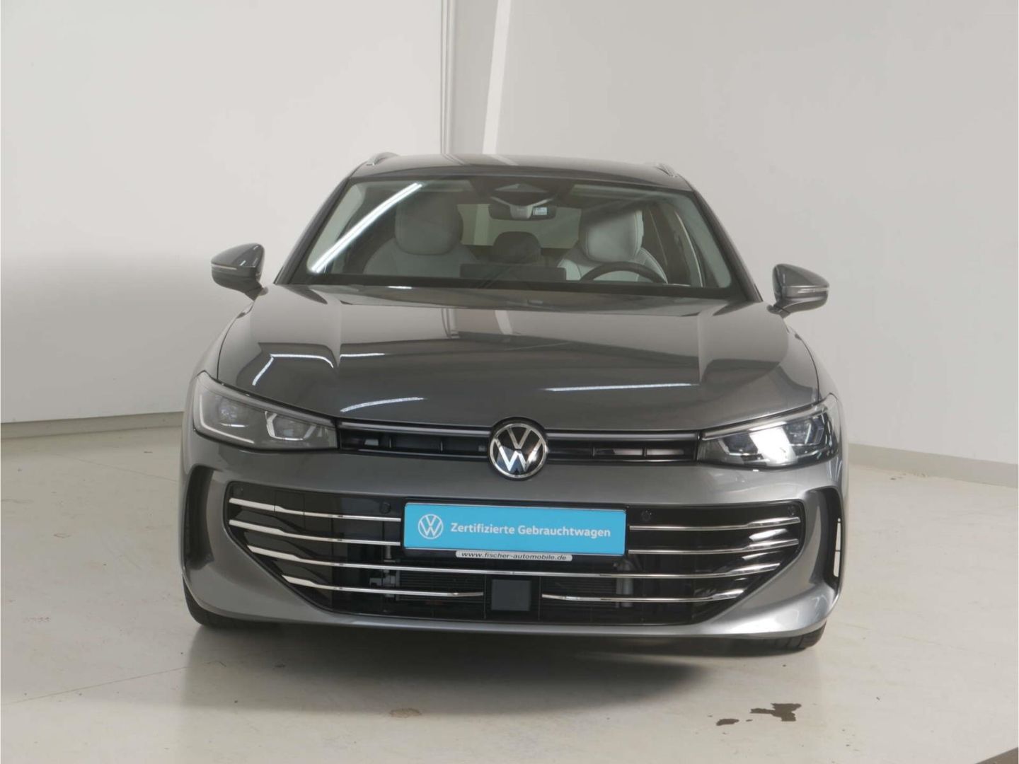 Volkswagen Passat 1.5 eHybrid Elegance DSG AHK/Leder/Matrix