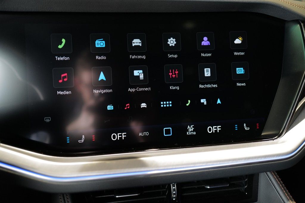 Volkswagen Touareg 3.0TDI R-Line BlackStyle Offroad HuD 360