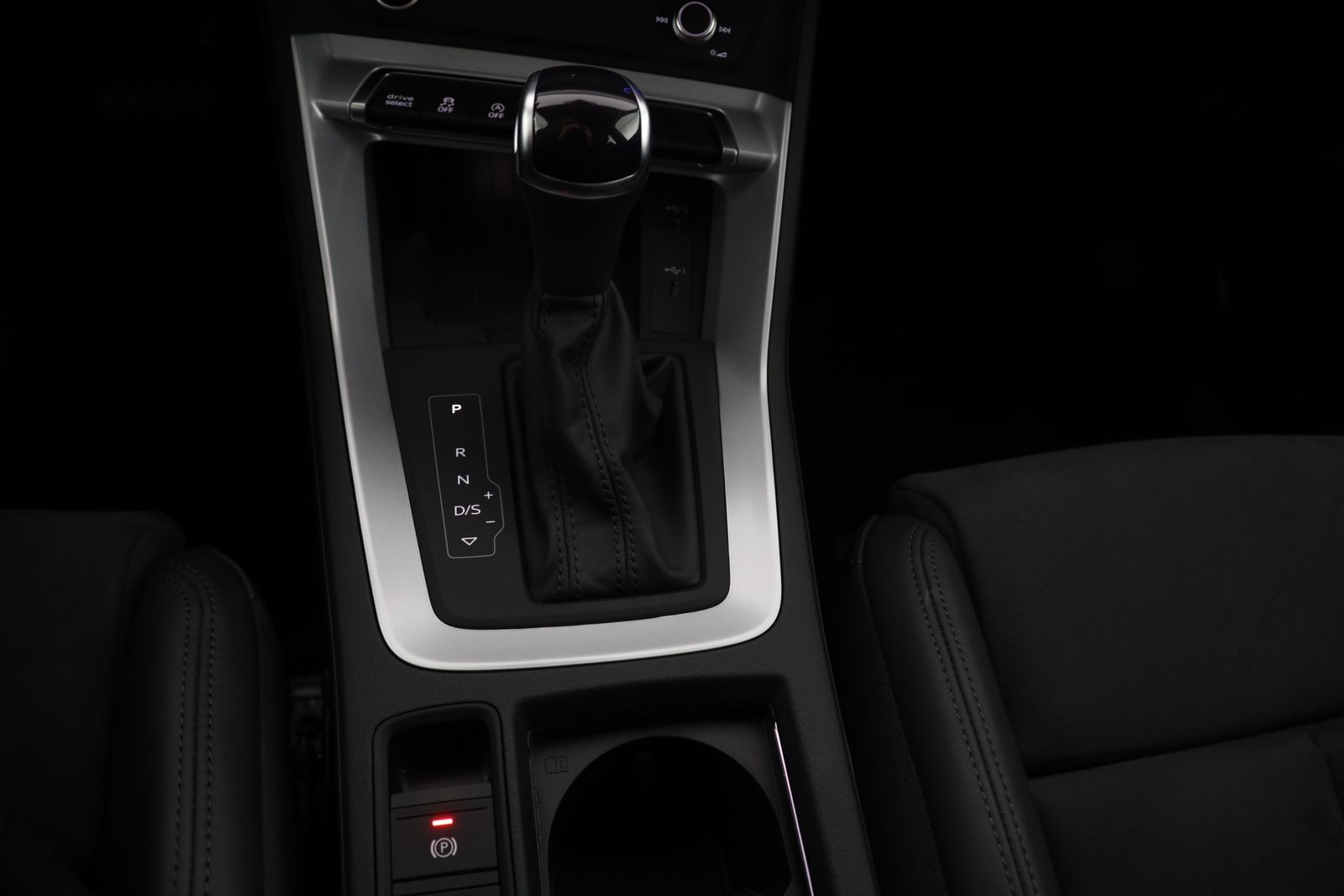 Audi Q3 35 TDI quattro S tronic S line - Samsaru's Car Outlet