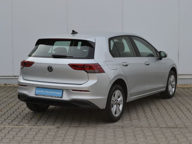 Volkswagen Golf VIII 1.5 TSI Life - Samsaru's Car Outlet