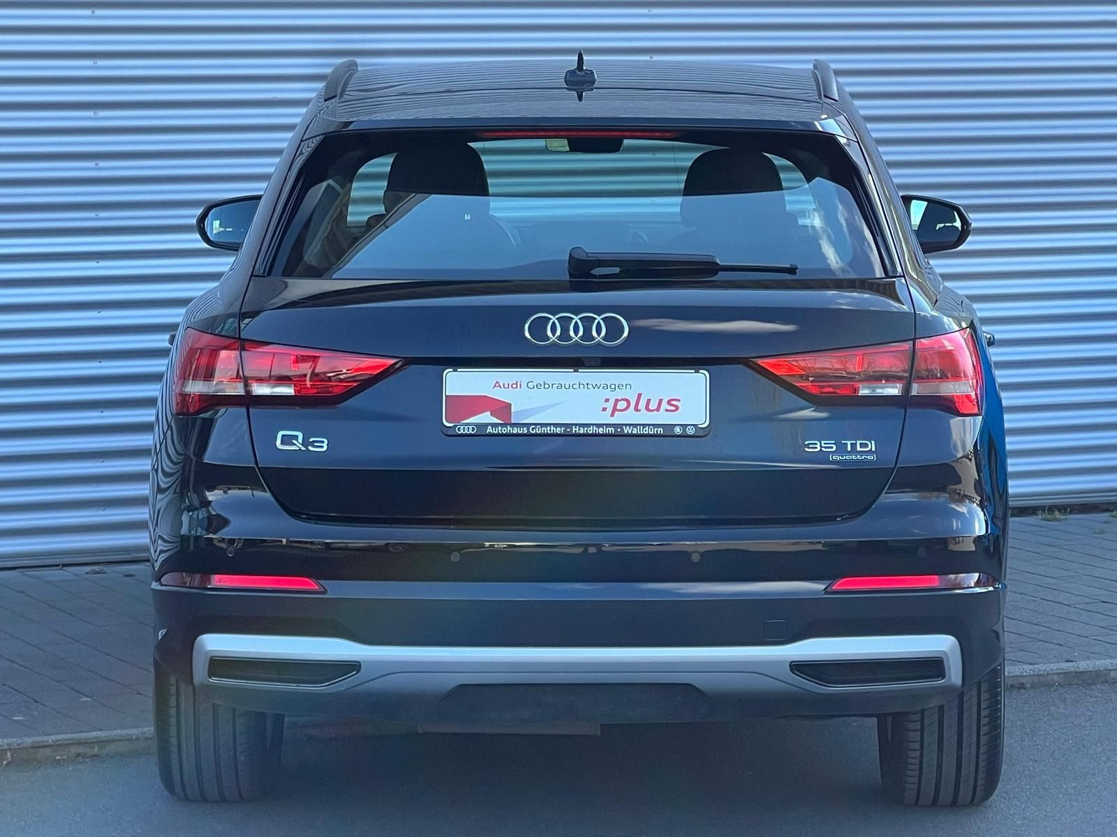 Audi Q3 35 TDI ADVANCED QUATTRO - Samsaru's Car Outlet