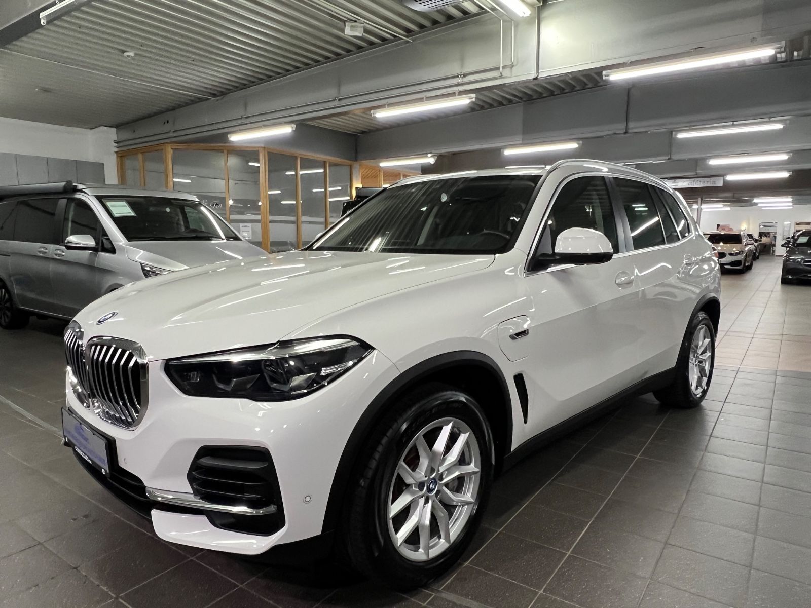 BMW X5 xDrive 45 e ACC+PARKPLUS+Pano+HuD+VERNASCA