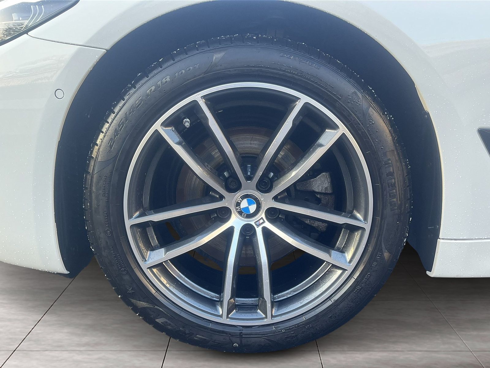 BMW 520d xDrive M SPORT LC PROF LEDER HUD ALARM HIFI