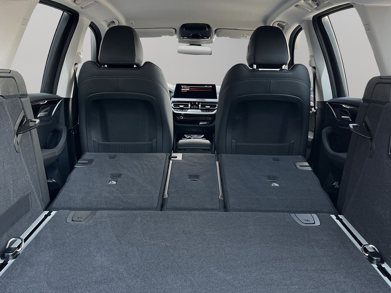 BMW X3 xDrive20i - Samsaru's Car Outlet