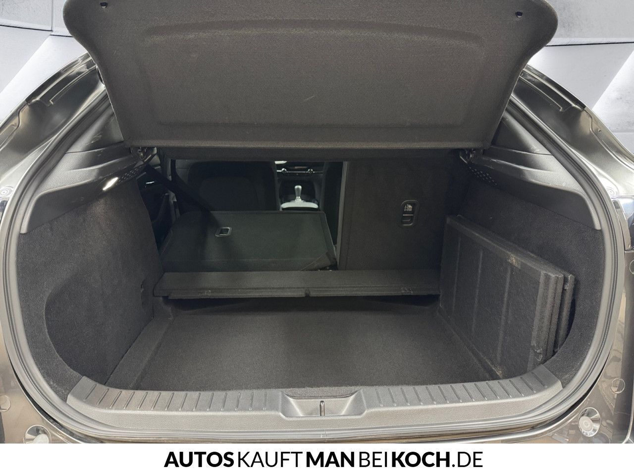 Mazda KEYLESS 18° LED KAM ACC DAB