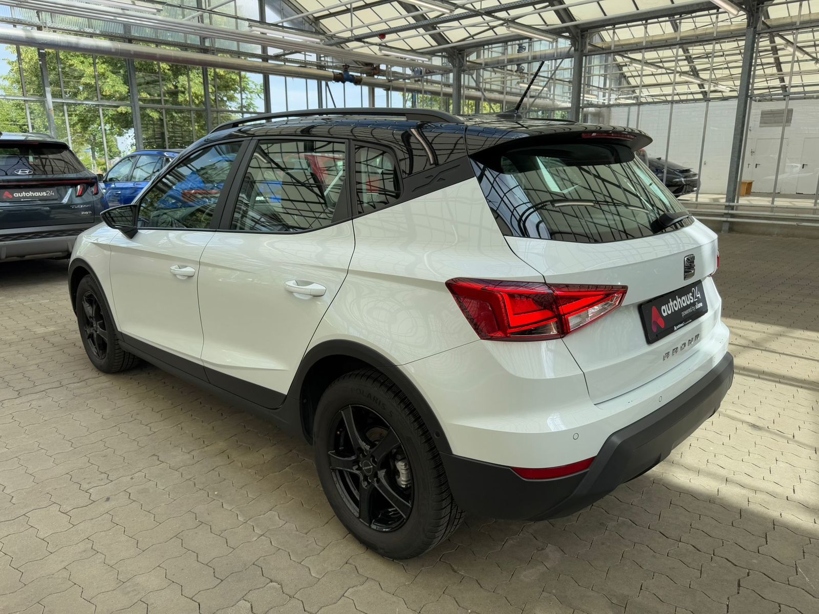 Seat Arona 1.0 TSI Style - Samsaru's Car Outlet