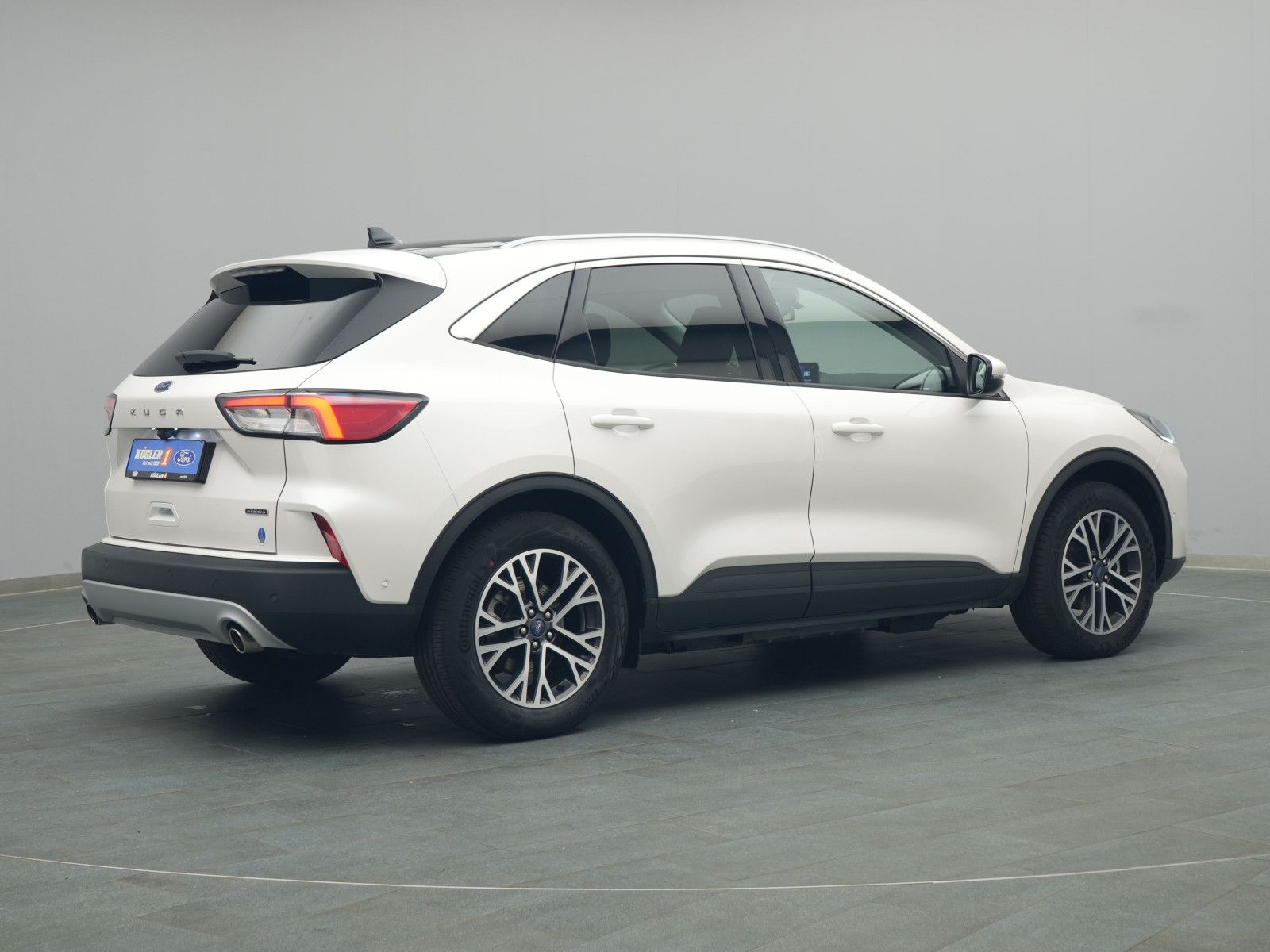 Ford Kuga Titanium X 225PS Plug-in-Hybrid Aut. - Samsaru's Car Outlet