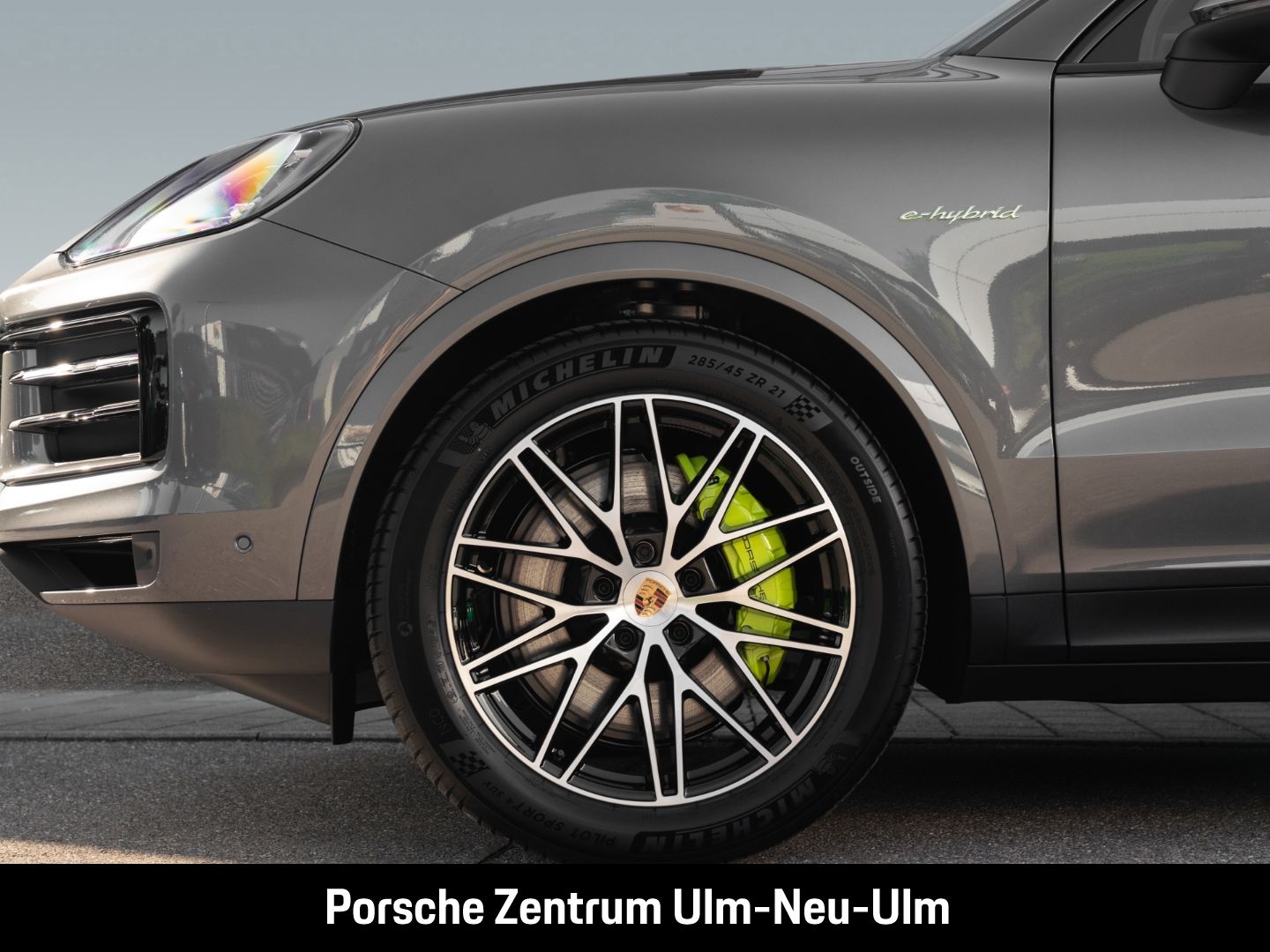 Porsche Cayenne E-Hybrid BOSE LED-Matrix Panoramadach