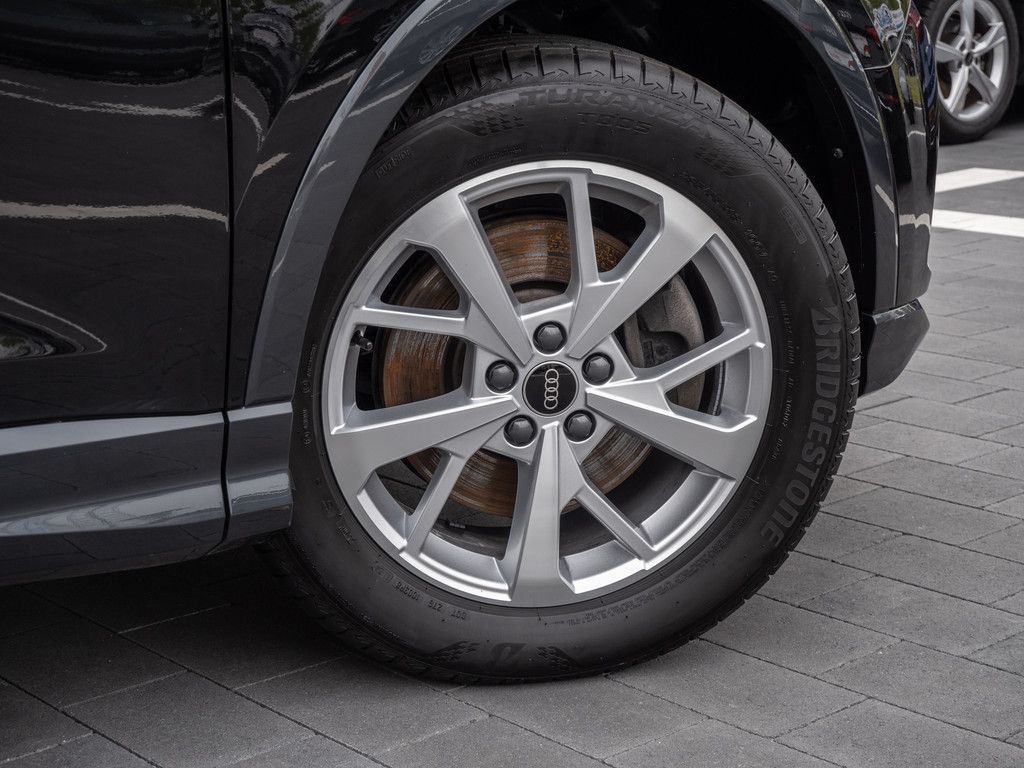 Audi Q3 40 TFSI quattro advanced - Samsaru's Car Outlet