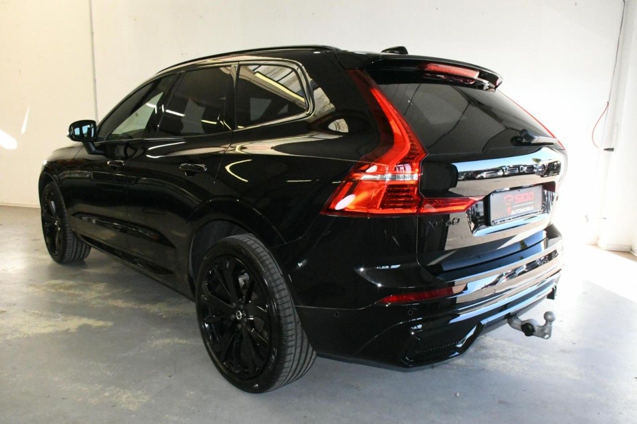 Volvo XC60 Ultra Black AWD ACC*H&K*HuD*360*PANO*MASSAG