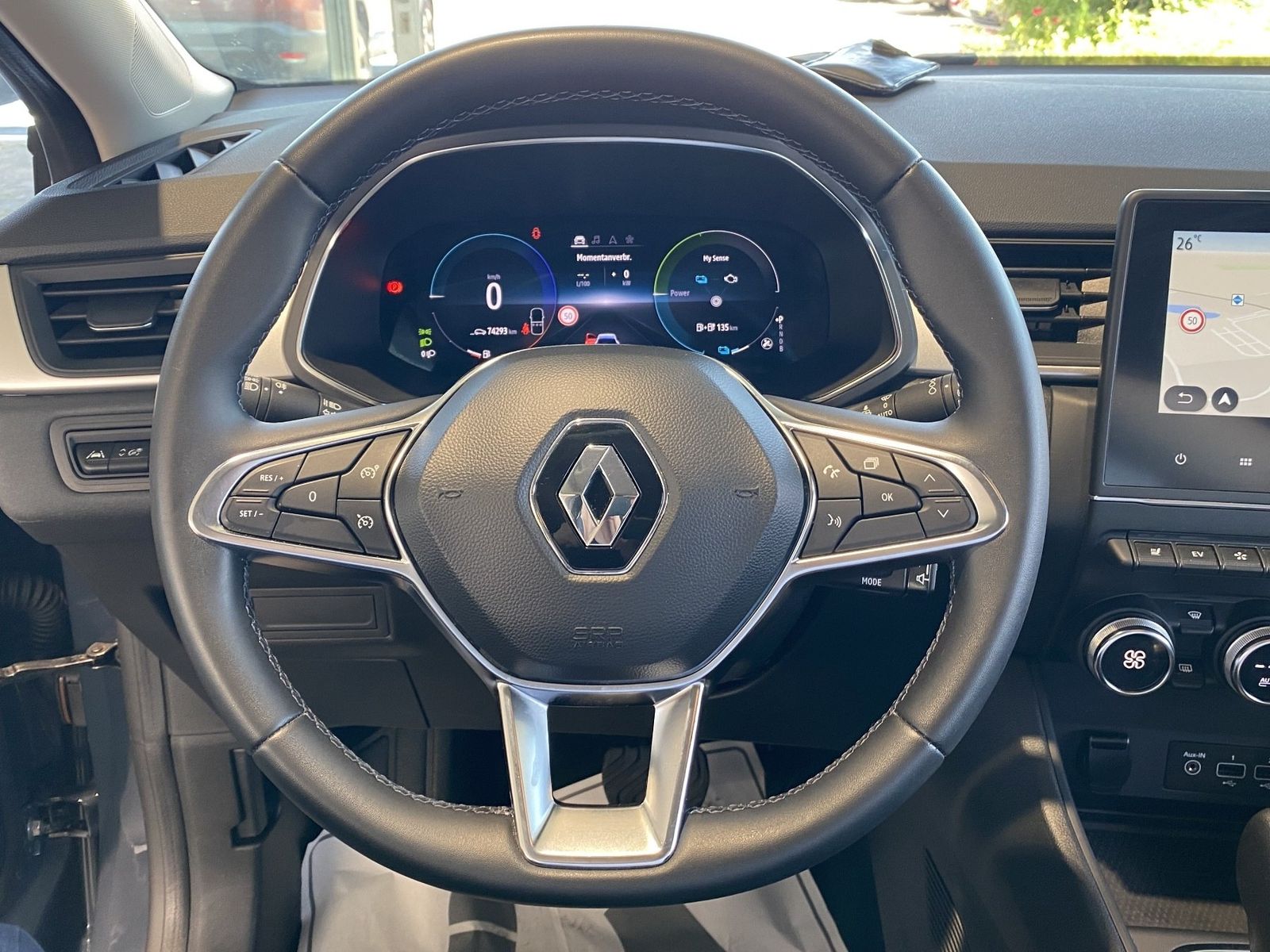 Renault Captur BUSINESS EDITION E-TECH Plug-in - Samsaru's Car Outlet