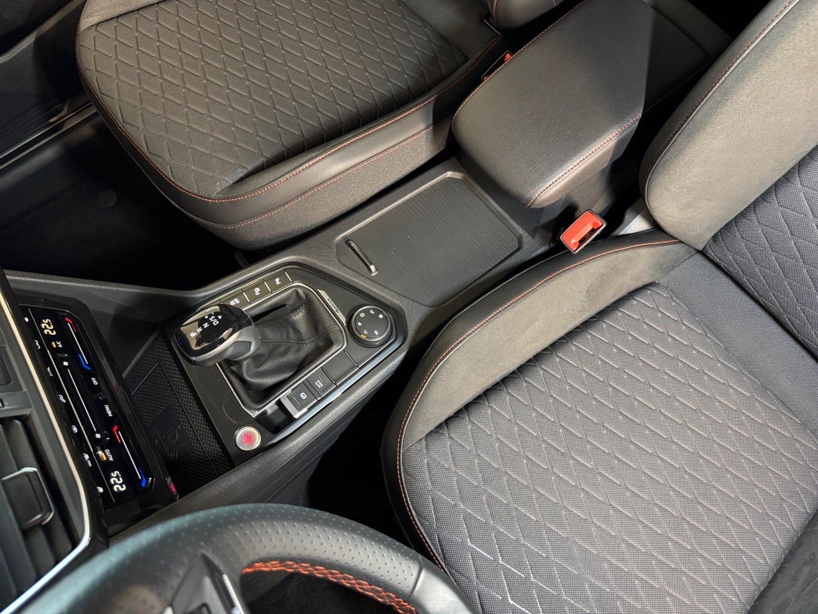 Seat Tarraco FR 4Drive - AHK, LED, Navi, S&D XL