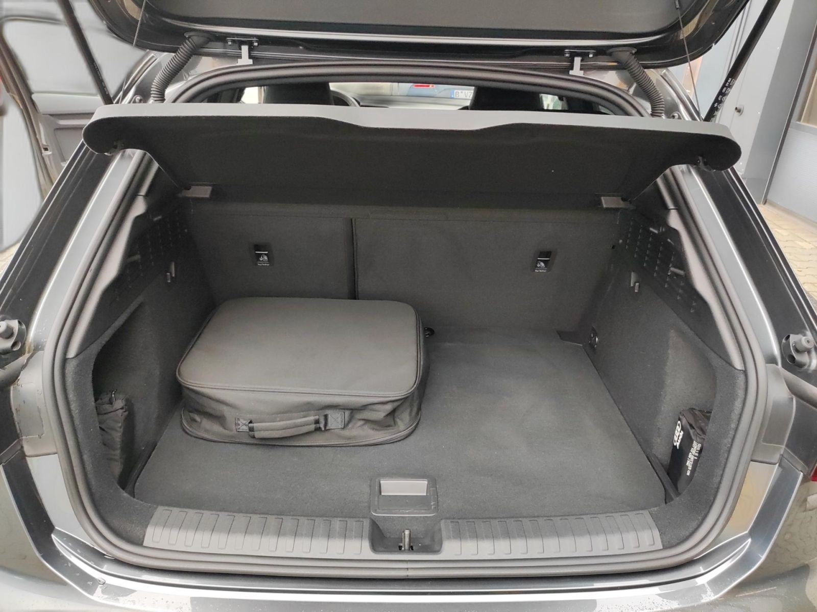 Audi A3 Sportback 45 TFSI e S line S tronic *NAV+*