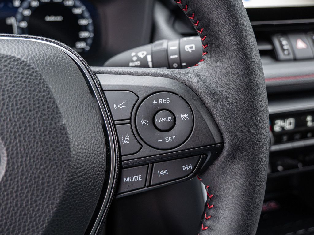 Toyota RAV4 2.5 Plug-in Hybrid 4x4 Teamplayer ACC LED