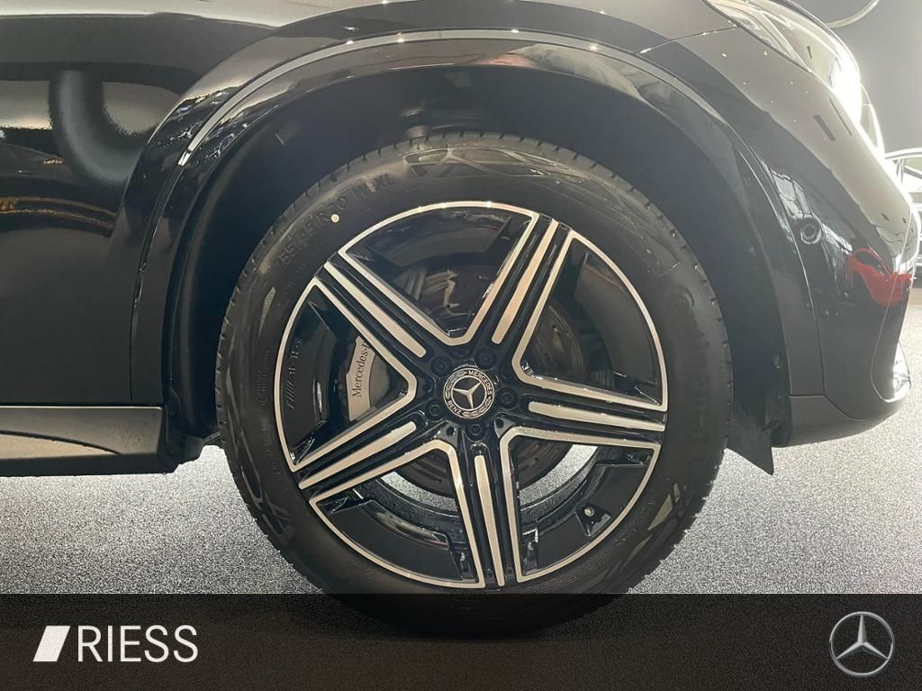 Mercedes-Benz GLC 300 d 4M AMG+AHK+PANO+HUD+STDHZG+KEYL+DISTRO