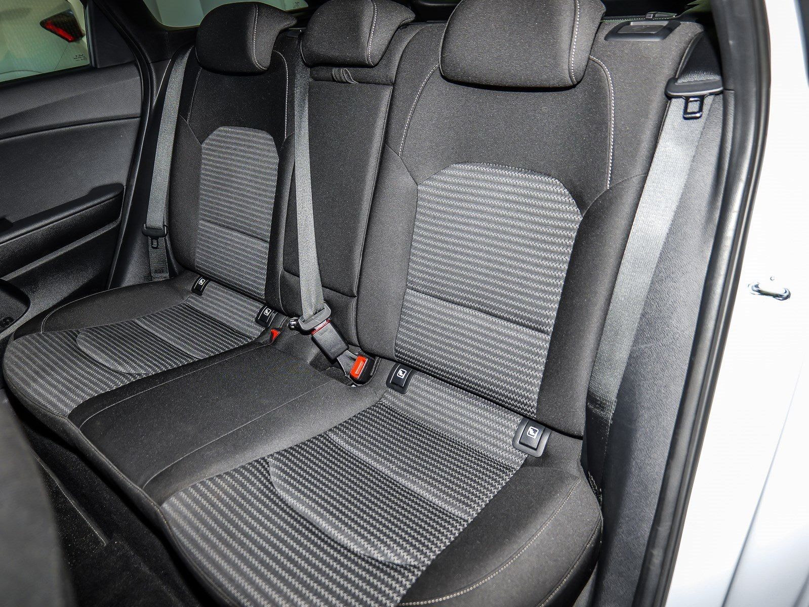 Kia Ceed Sportswagon Vision - Samsaru's Car Outlet