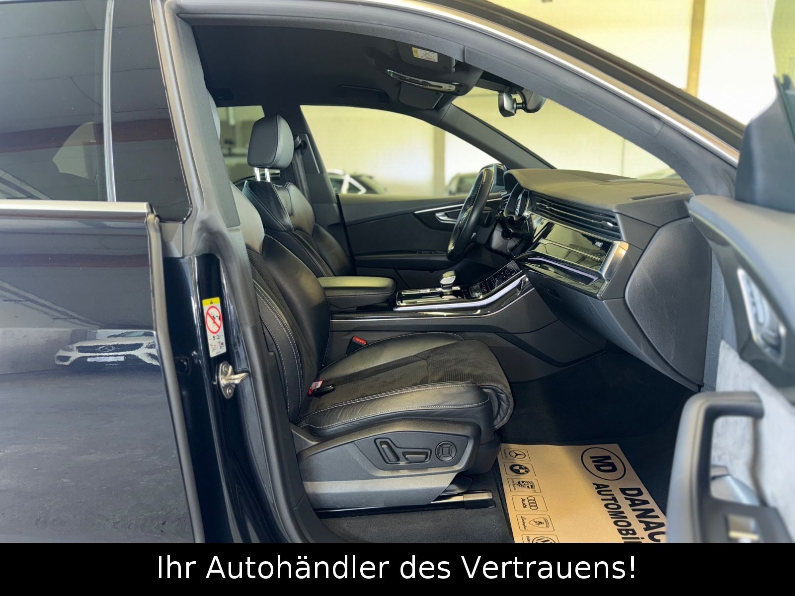 Audi Q8 50 TDI quattro S-Line - Samsaru's Car Outlet