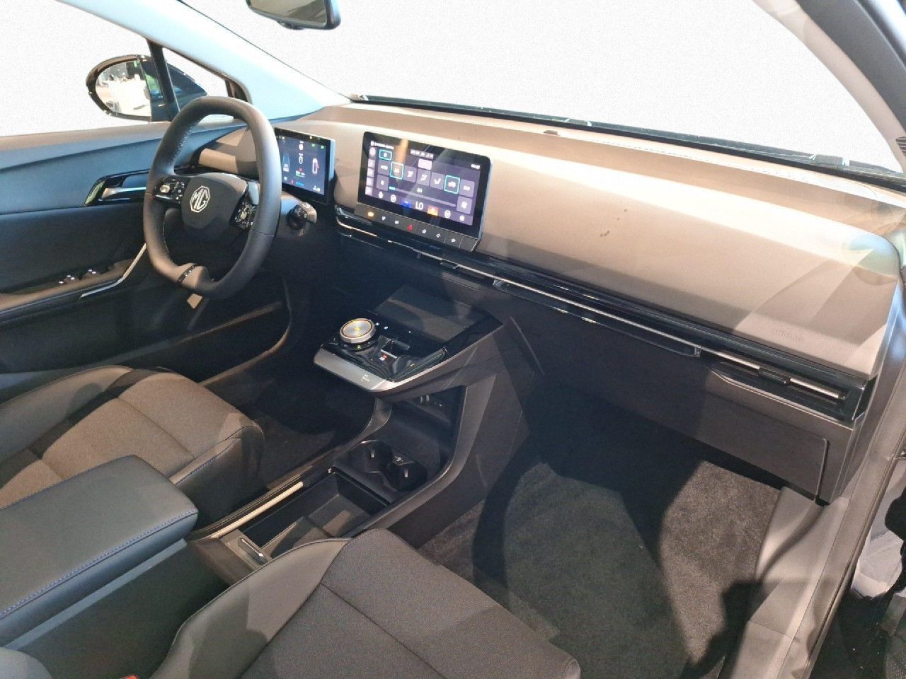 MG 4 Electric 64 kWh Luxury ACC PDC RFK DAB Nav Shz