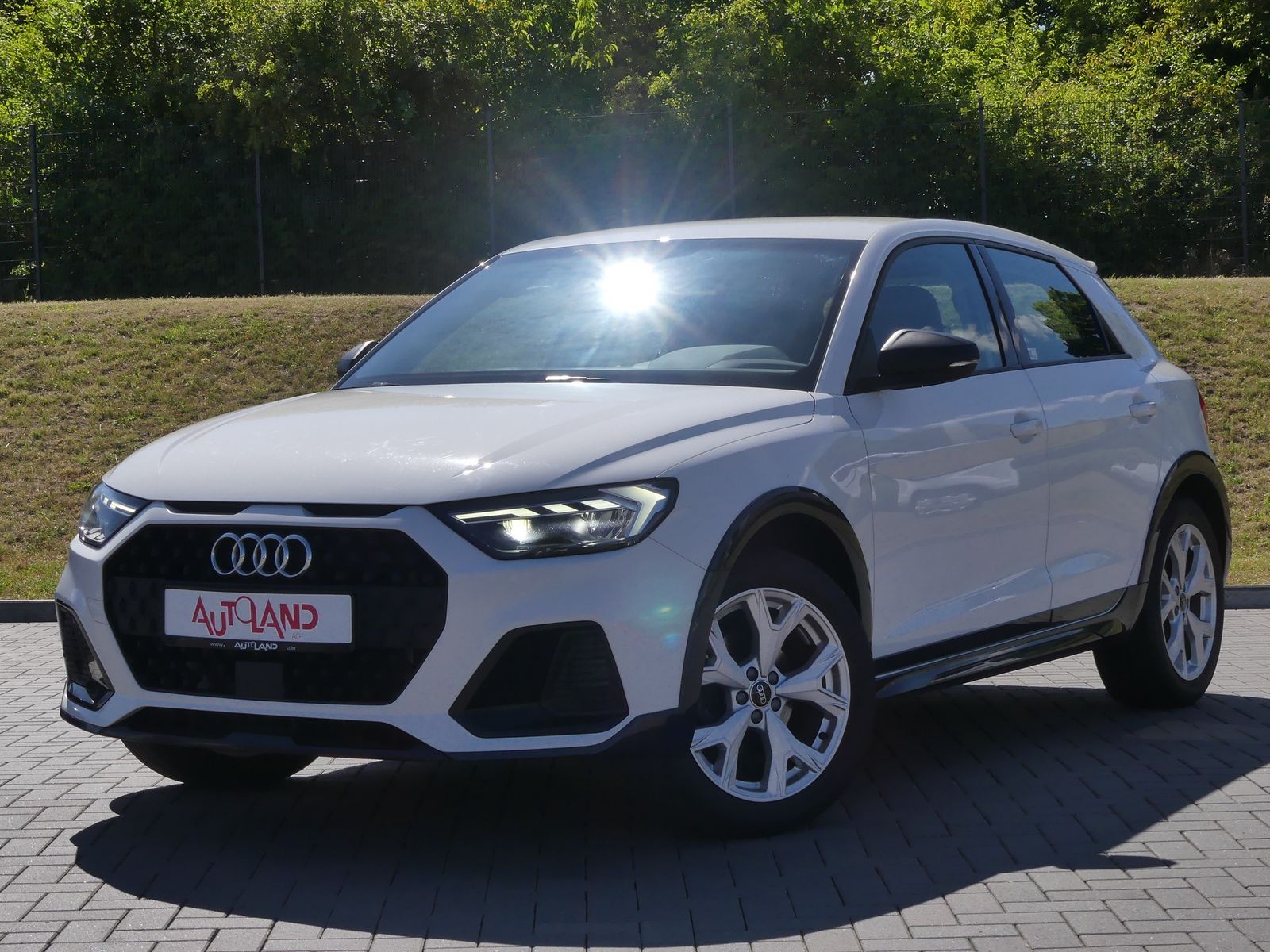 Audi A1 citycarver 30 TFSI - Samsaru's Car Outlet