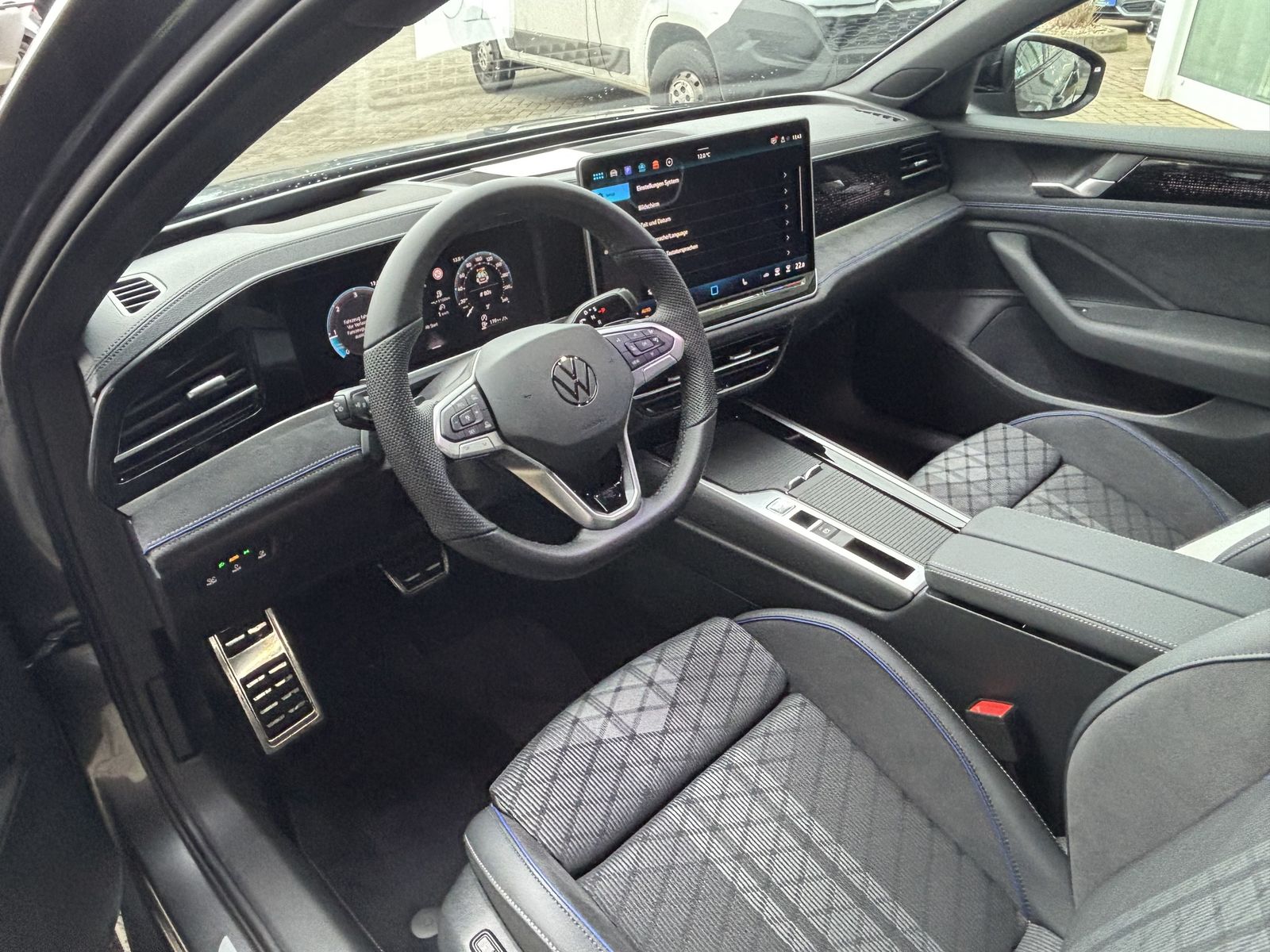 Volkswagen Passat Variant 2.0 TDI-4-Motion R-Line Black +++
