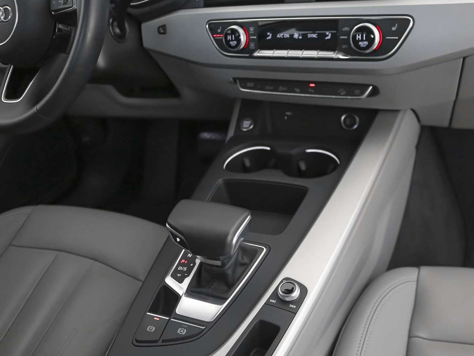Audi A4 Allroad quattro 40 TDI NAVI/LED/LEDER/AHK/VIR