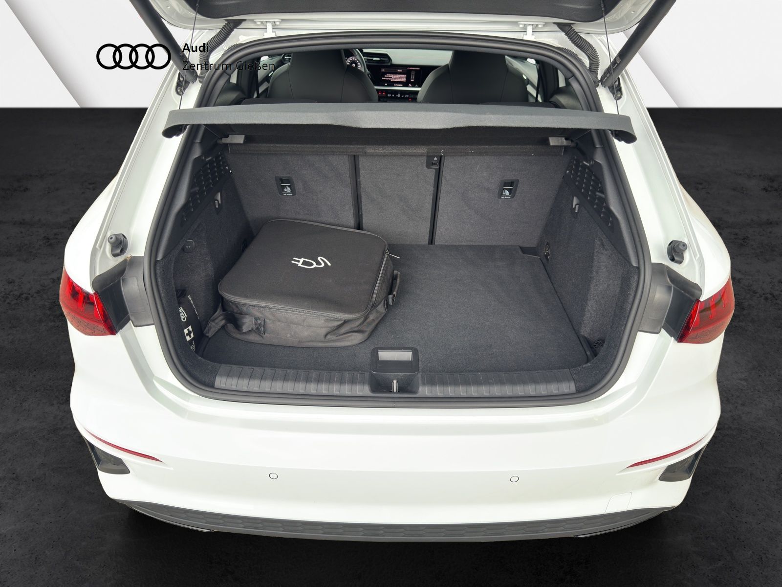 Audi A3 Sportback 45 TFSI e S line Black - Samsaru's Car Outlet