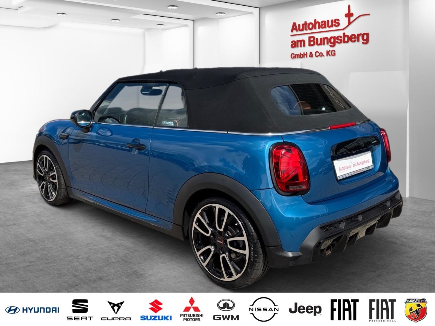 MINI Cooper Cabrio John Cooper Works - Samsaru's Car Outlet