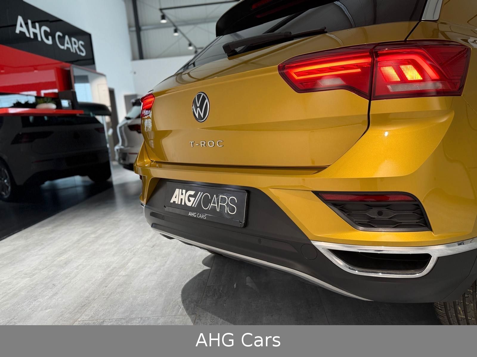 Volkswagen T-Roc Style UNITED 1.0 TSI - Samsaru's Car Outlet