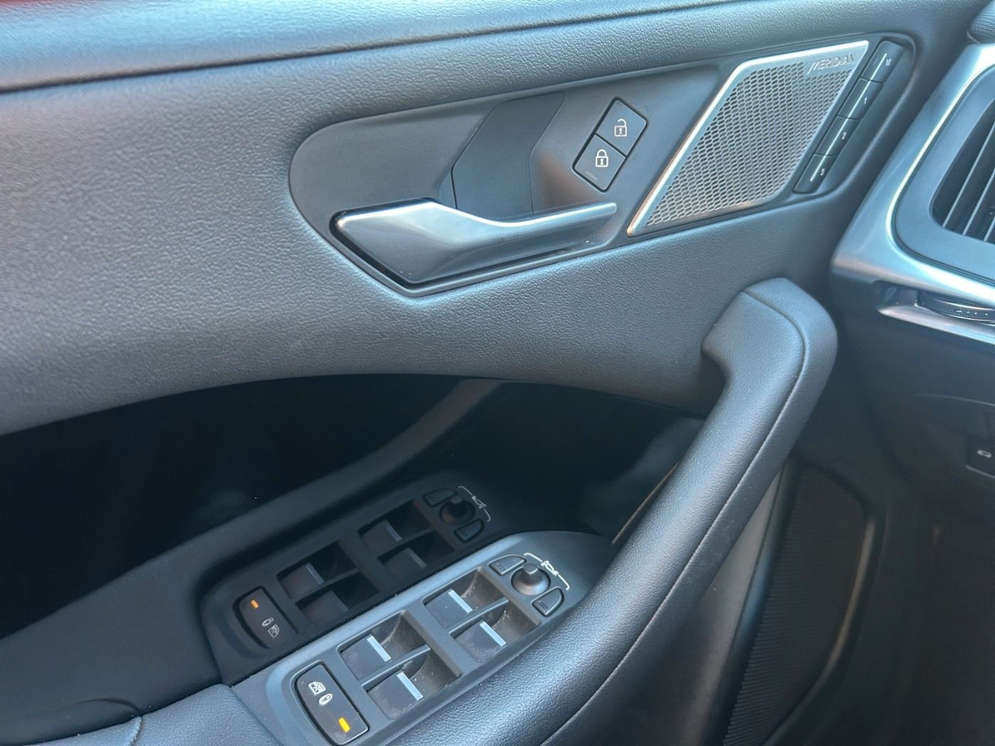 Jaguar I-PACE EV320 SE FLA HUD ParkAss. SpurW SpurH