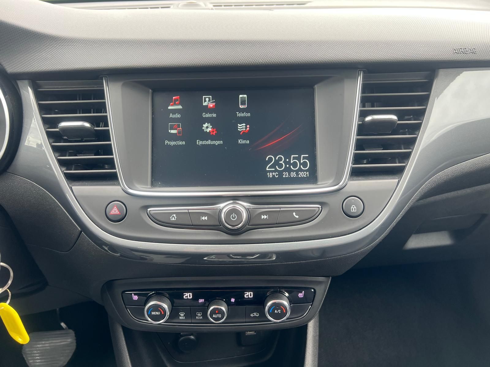 Opel Crossland 1.5 D Elegance Aut. - Samsaru's Car Outlet