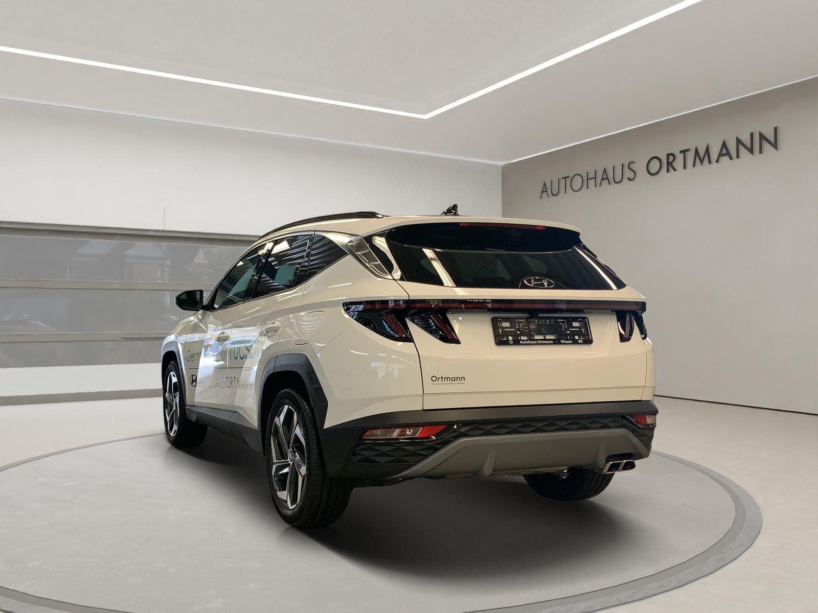 Hyundai TUCSON 1.6 Plug-In-Hybrid 'Trend' 4WD - Samsaru's Car Outlet