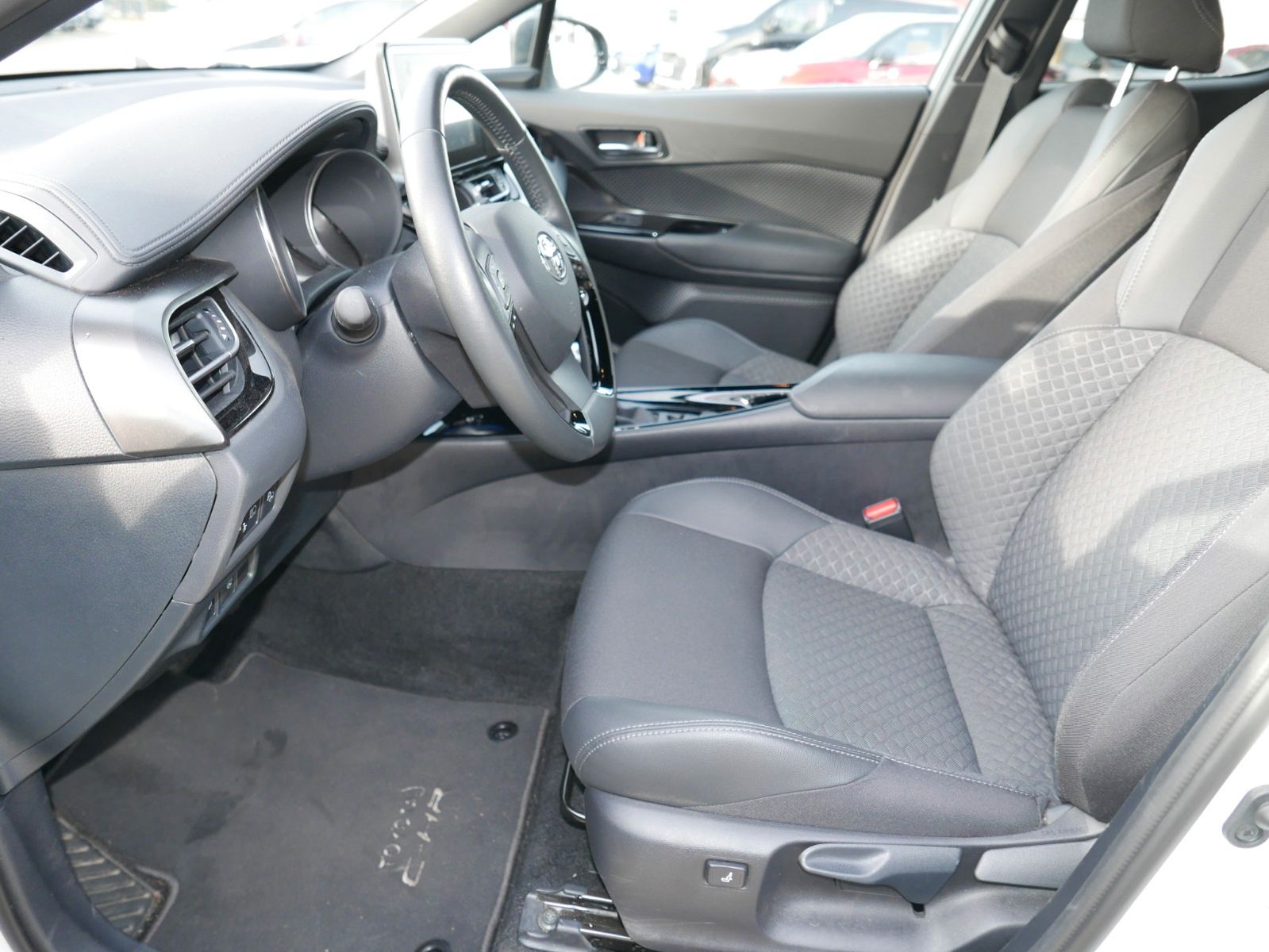 Toyota C-HR 2.0 Hybrid Team D *NAVI*CARPLAY