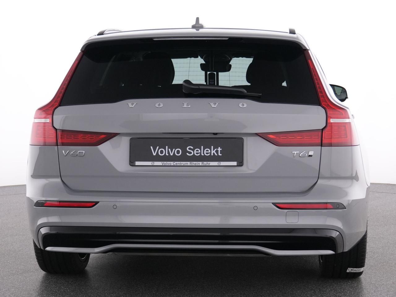 Volvo V60 T6 Recharge AWD PlusDark+AHK+PANO+360°+LM 19