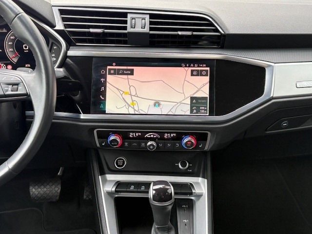 Audi Q3 40 TFSI QUATTRO S LINE - Samsaru's Car Outlet
