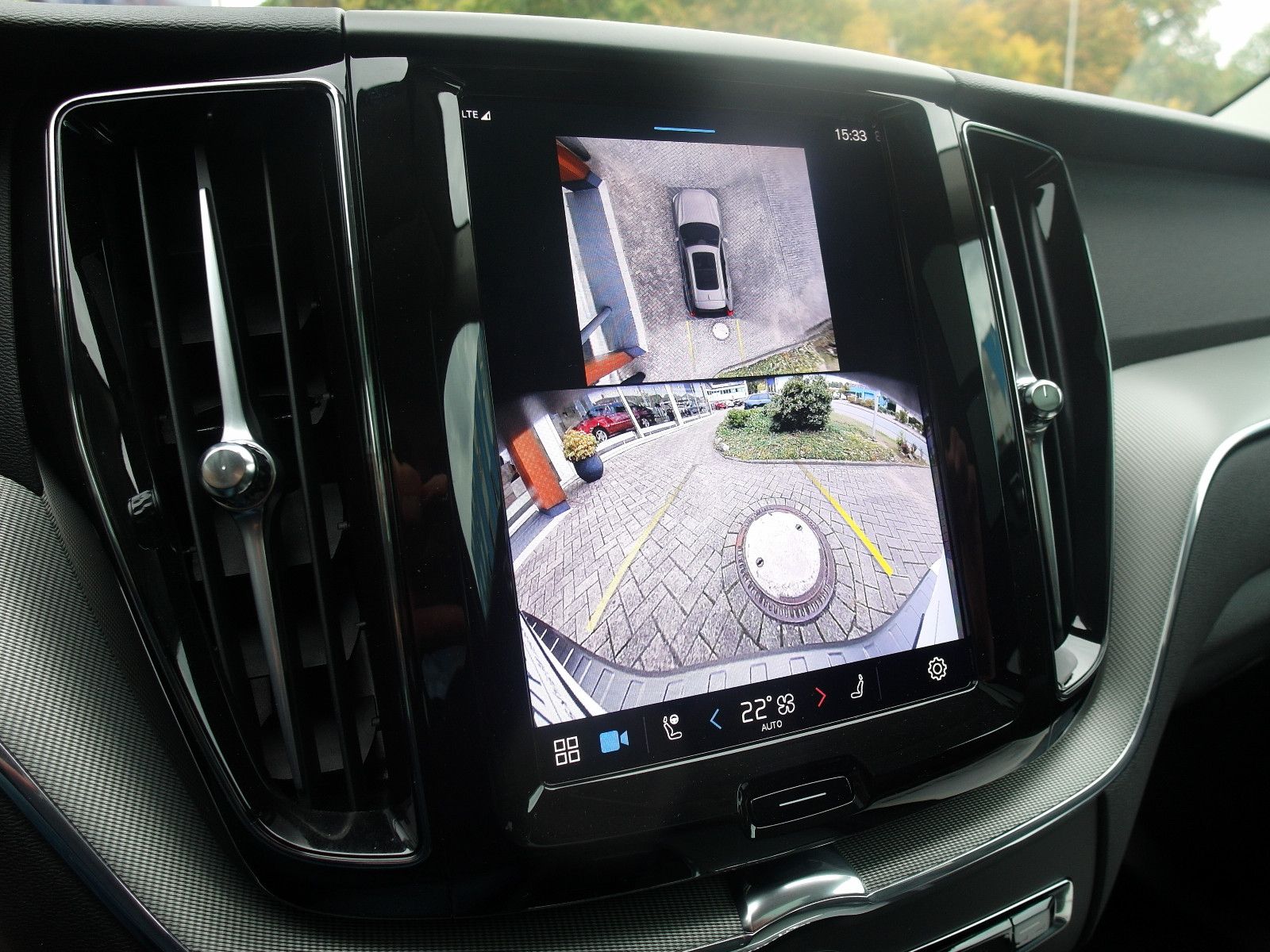 Volvo XC60 T6 AWD Plus Dark #volvocars #madebymerten