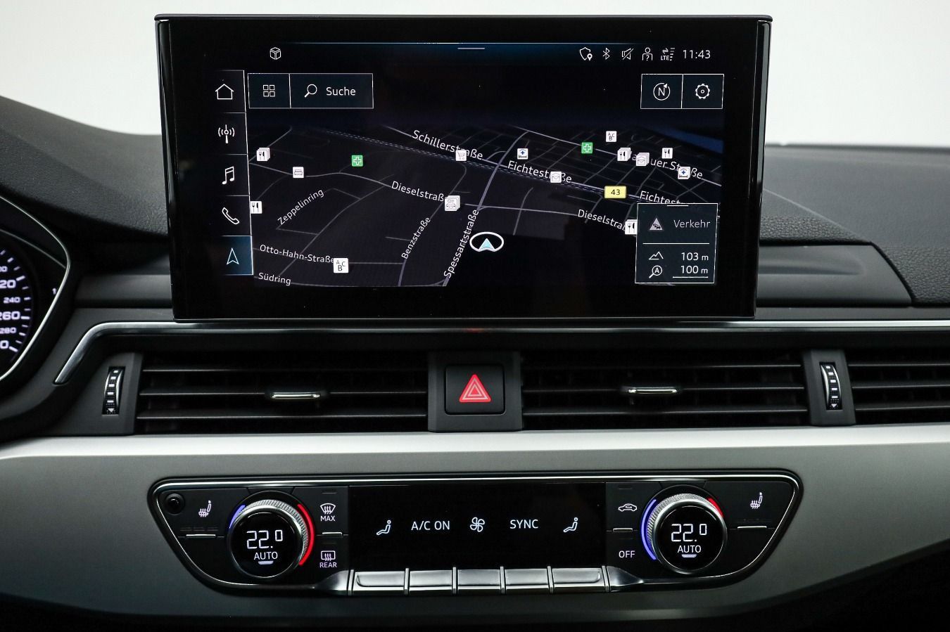 Audi A4 Avant Advanced 45 TFSI qu. - Samsaru's Car Outlet